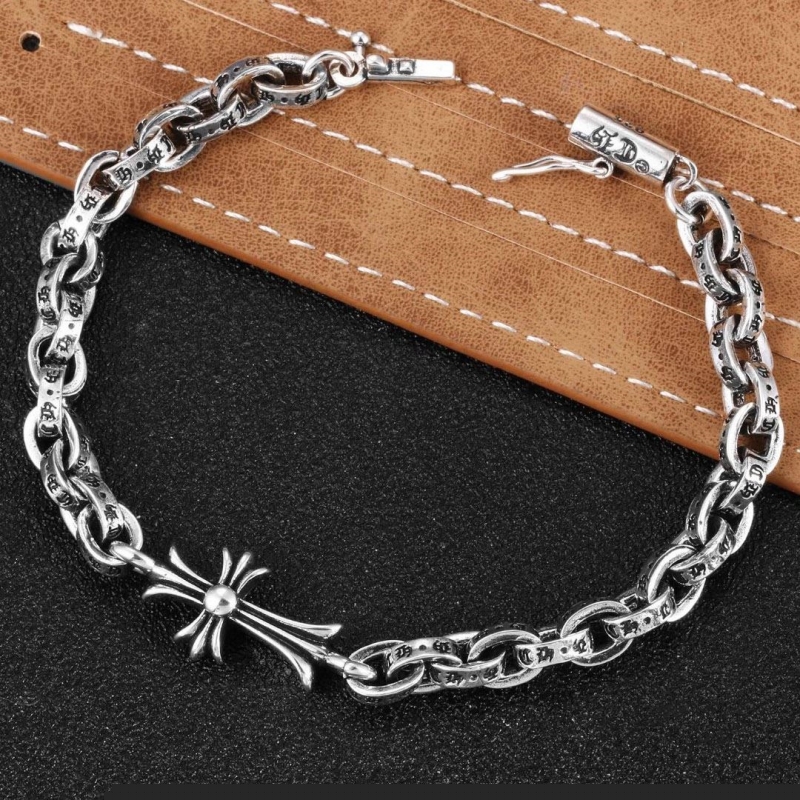 Ch**me He**ts bracelets